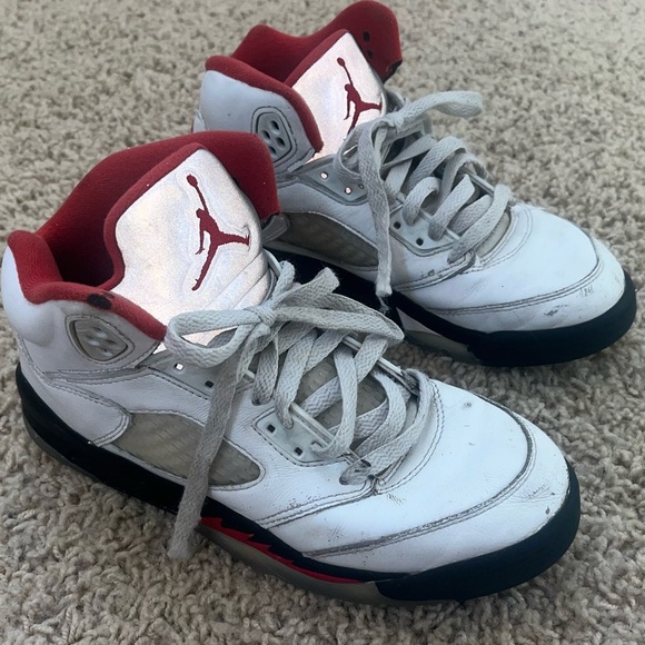Jordan Retro 5 - Picture 1 of 6